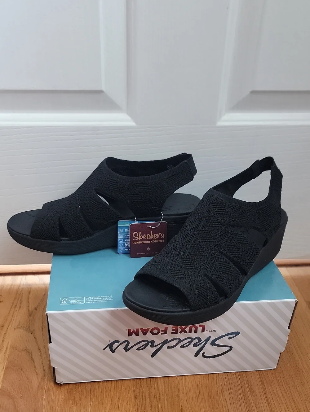 Skechers Black Knit Slingback Wedge Sandals Luxe Foam New Nwt 10